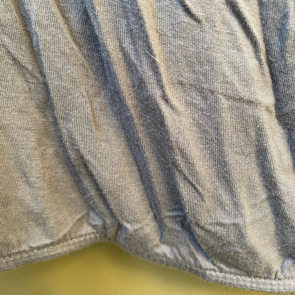 Jacob - T-back Tank Top, with Knotted Strap - Picture 4 of 9